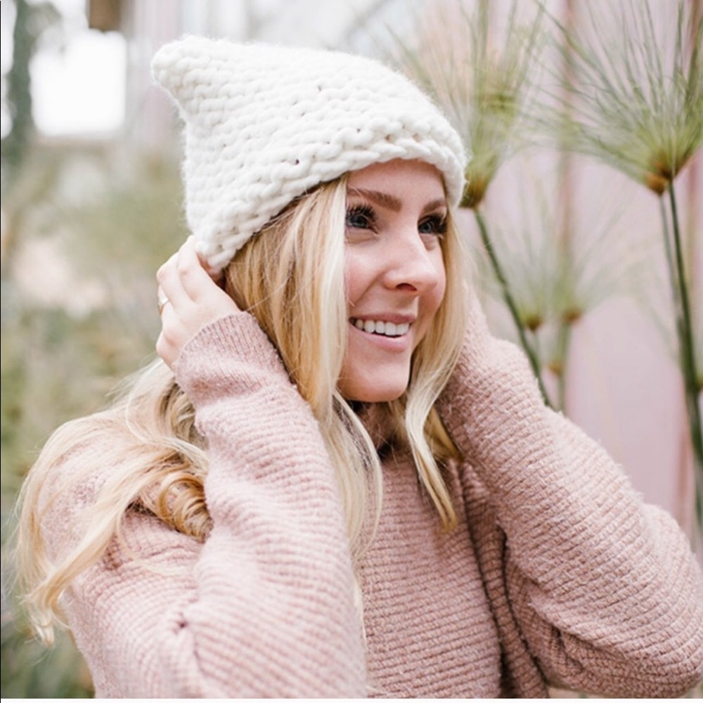 Lc Lauren Conrad Chunky Knit Kitty Ear Beanie